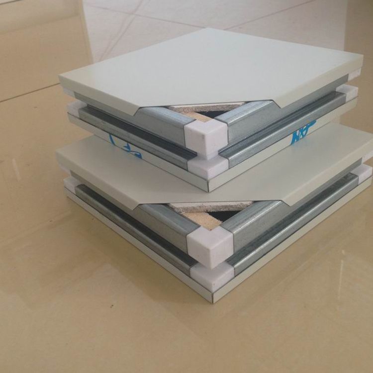 手工玻鎂中空復(fù)合夾芯彩鋼板