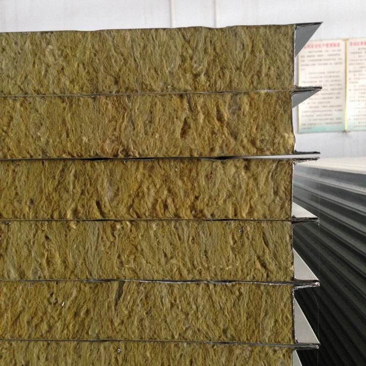 機(jī)制巖棉復(fù)合夾芯彩鋼板