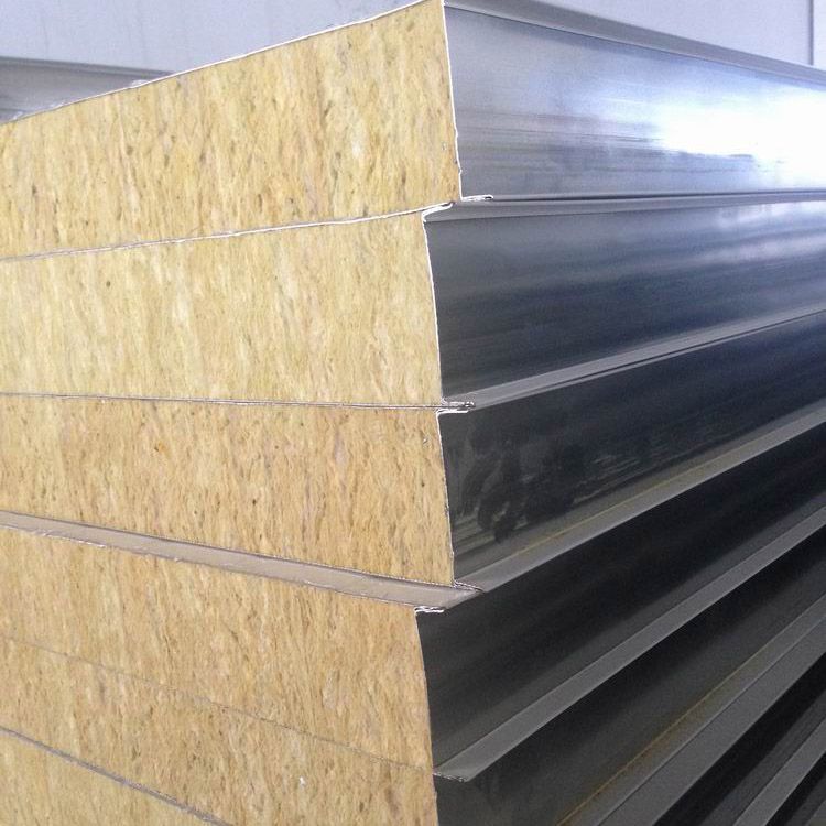 機(jī)制巖棉復(fù)合夾芯彩鋼板